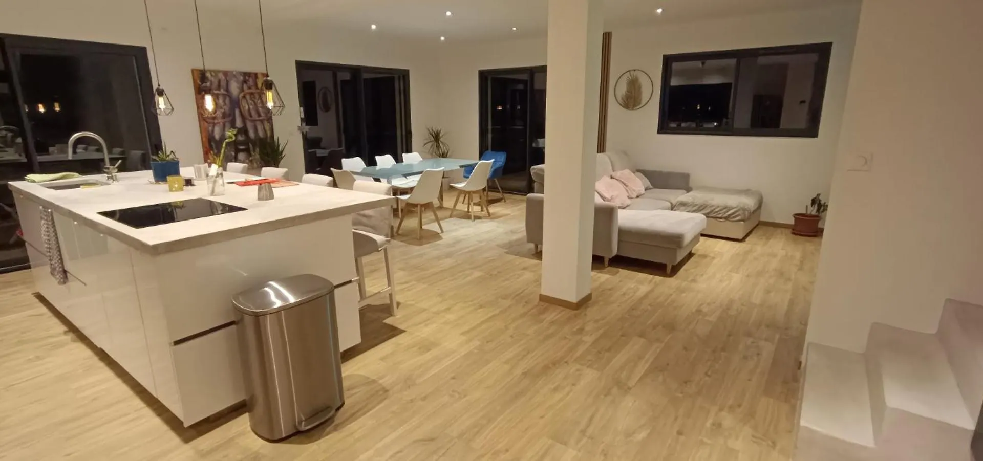 Villa Au Calme Avec Piscine Et Jacuzzi Saint-Vincent-de-Mercuze 0*,  Γαλλία