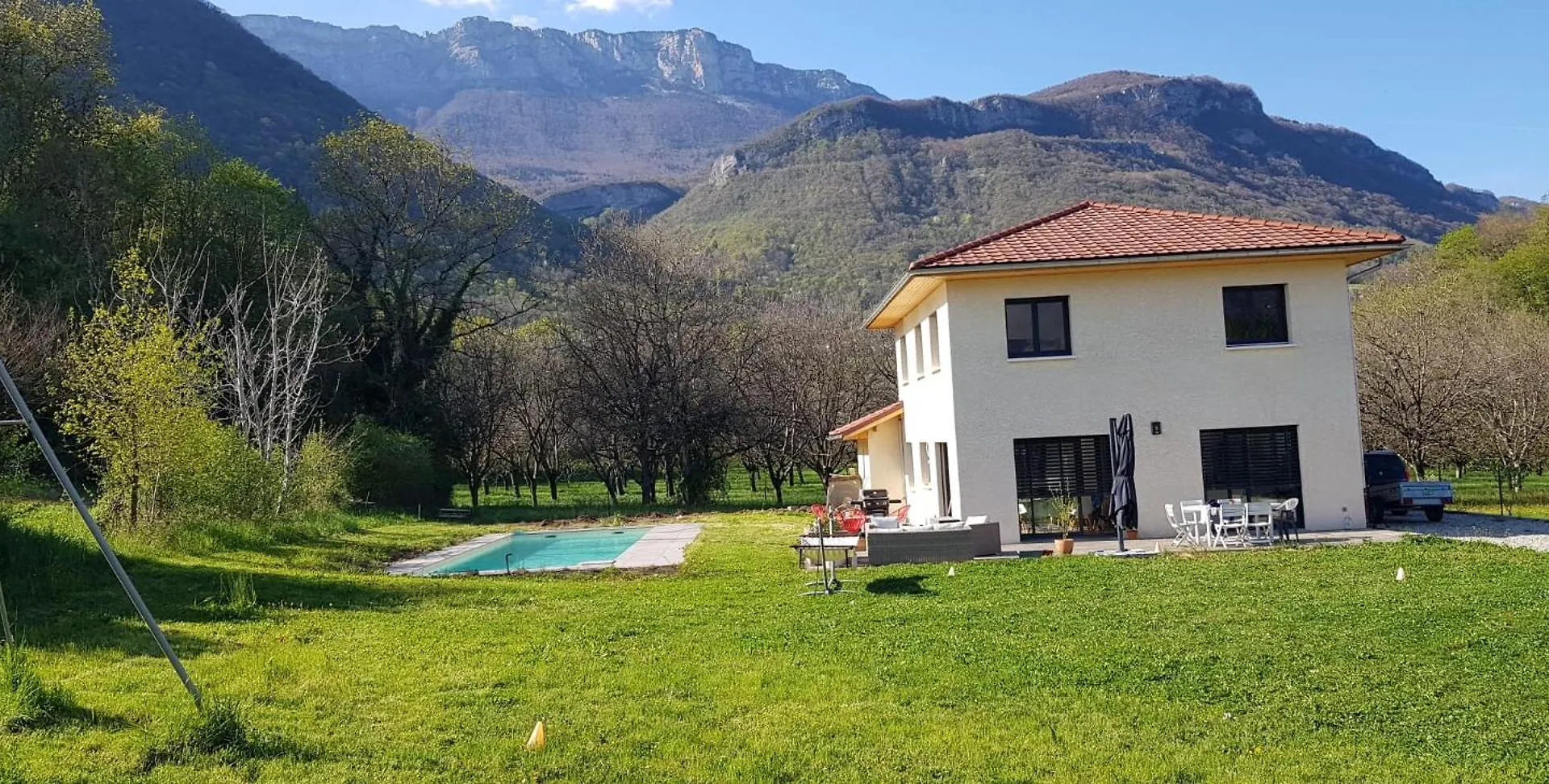 Villa Au Calme Avec Piscine Et Jacuzzi Saint-Vincent-de-Mercuze Σπίτι διακοπών